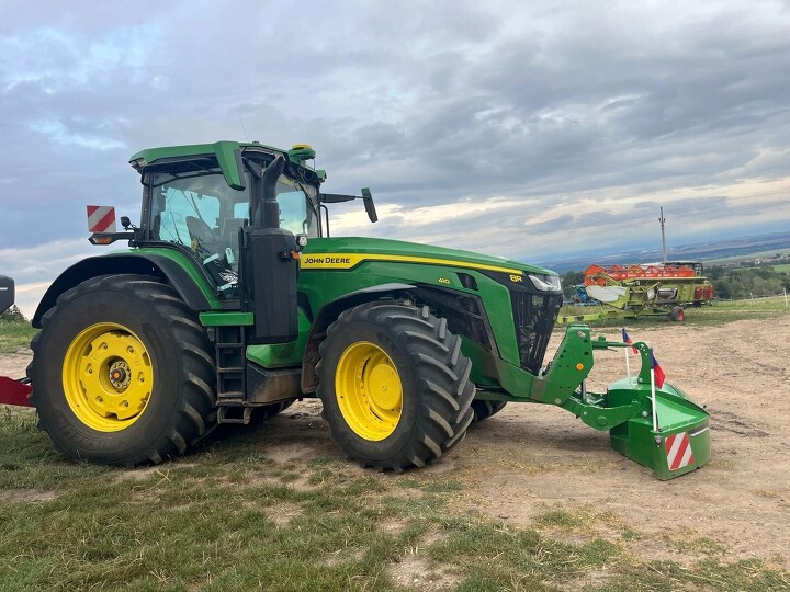 Foto John Deere 8R410