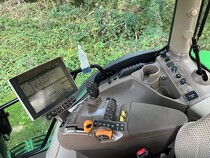 Foto produktu John Deere 6135R