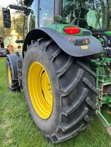 Foto produktu John Deere 6135R
