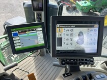 Foto produktu John Deere 8RX410
