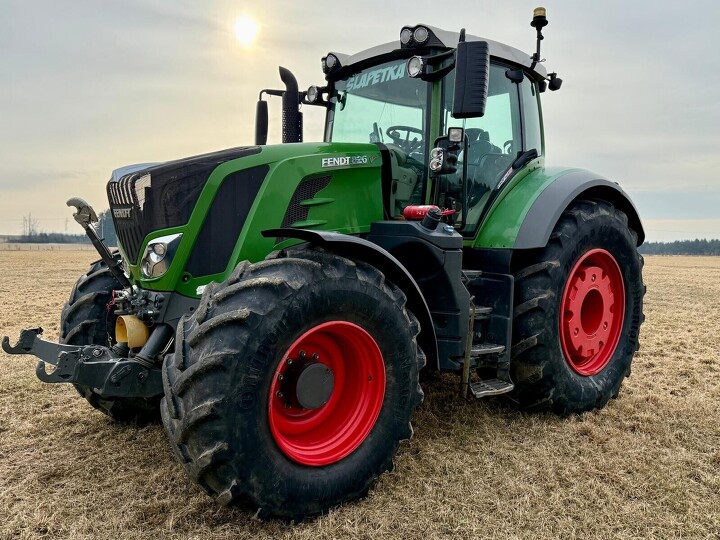 Foto Fendt 826 Vario ProfiPlus