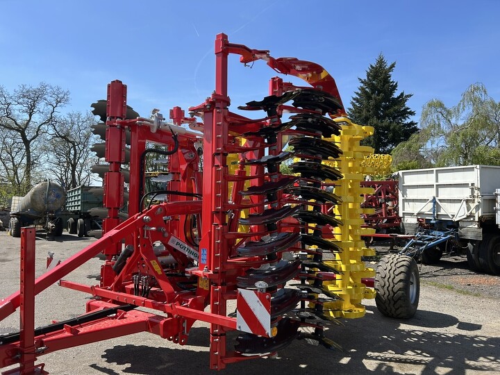 Foto Pöttinger TERRADISC 5001T