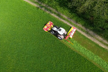 Foto produktu Pöttinger NOVACAT 302 CF