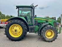 Foto produktu John Deere 7930