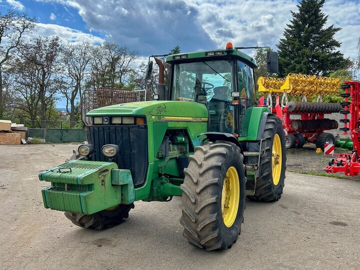 Foto John Deere 8100