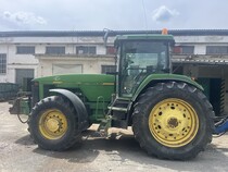Foto produktu John Deere 8100