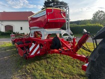 Foto produktu Pöttinger TERRASEM R3 ARTIS